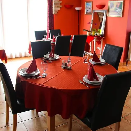 Faradt Vandor Panzio *